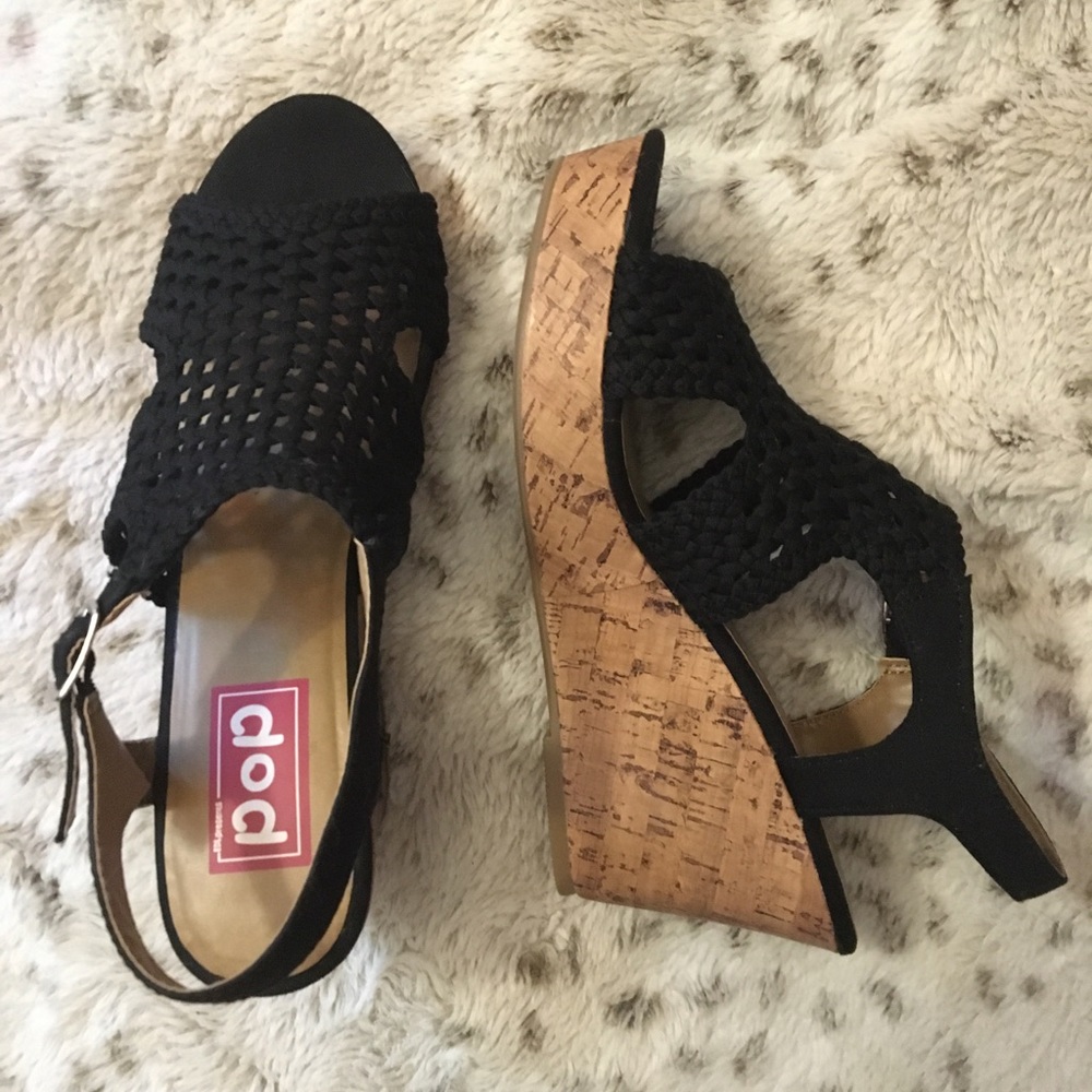 Pop black wedge summer shoes size 10